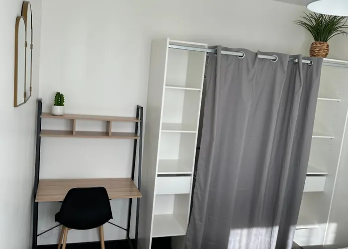 3 500 M Ng Apartment Cherbourg-en-Cotentin