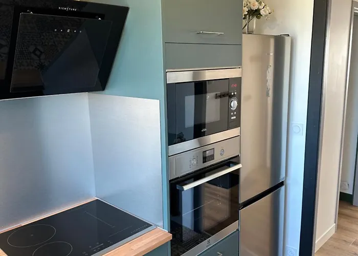 3 500 M Ng Apartment